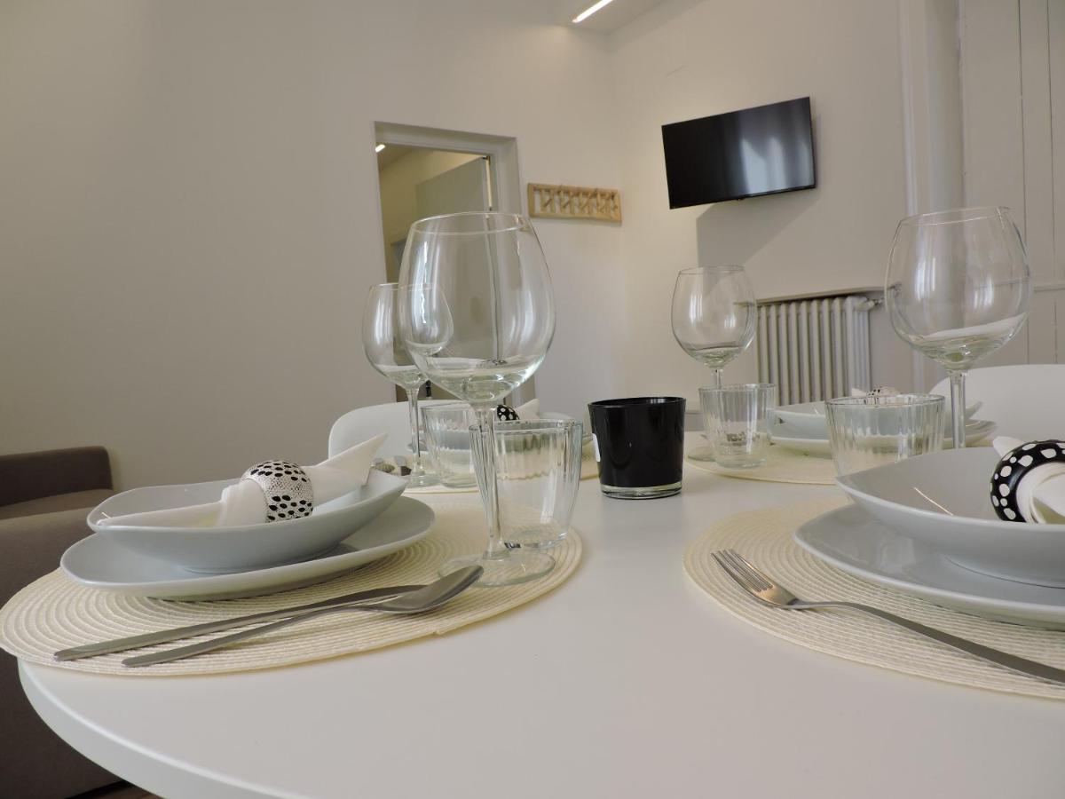 Garibaldi 52 Exclusive Apartments Бари Экстерьер фото
